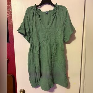 Old Navy green dress